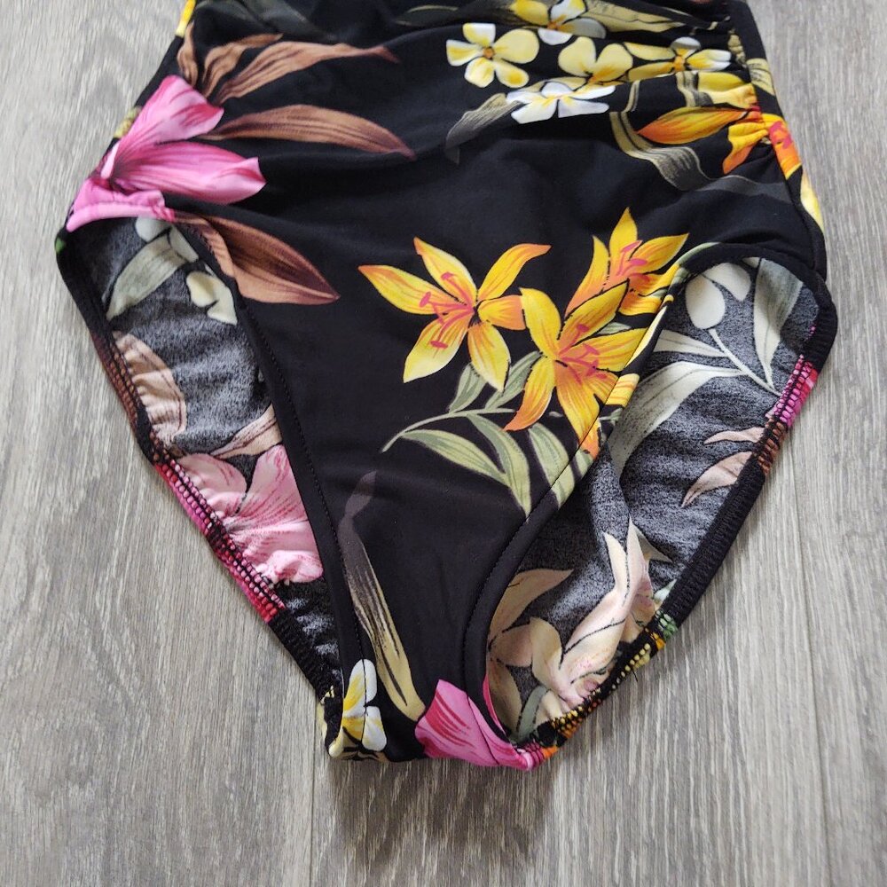 Miraclesuit Notched V Floral Print One Piece Swimsuit - Picture 8 of 15